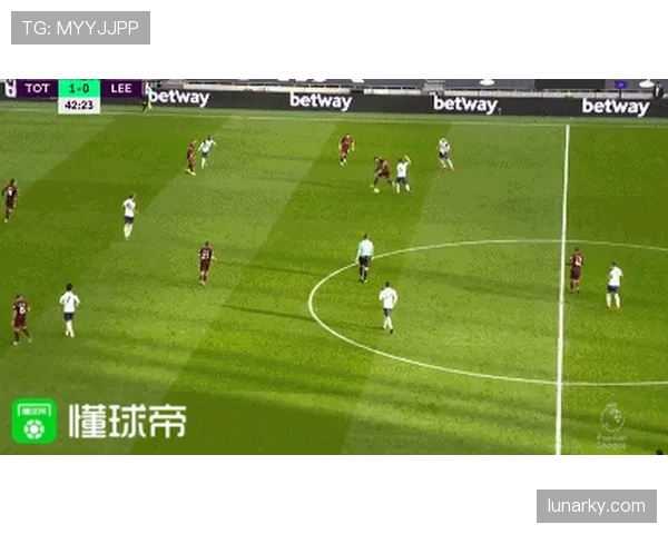 凯恩的终结方式是否过度集中于射门？战术定位与进攻多样性解析